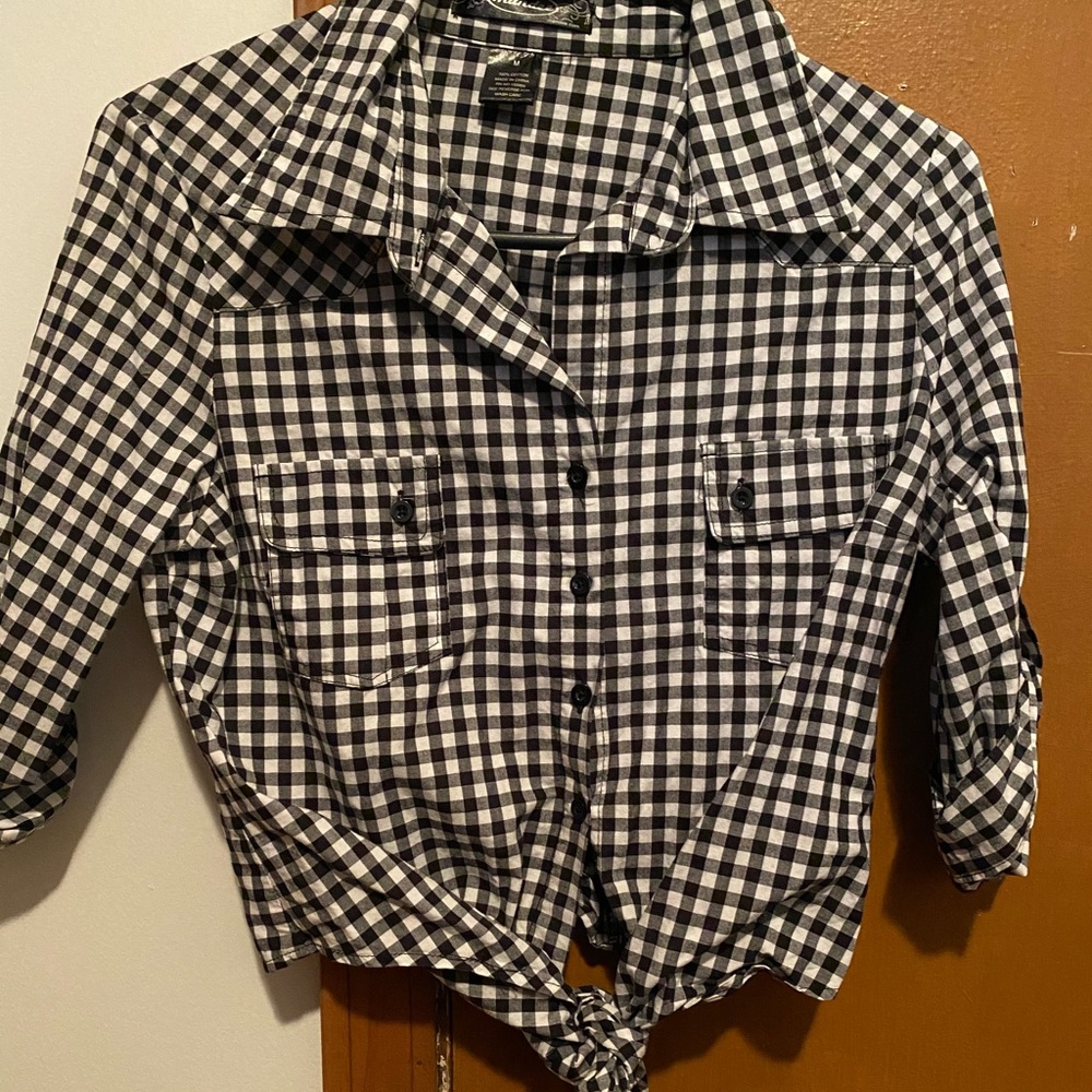 Mandee Crop top plaid twist